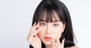 シミができやすい人には特徴がある！？シミの原因や対処法についても紹介