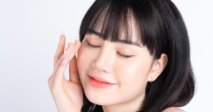 小陰唇がのびる原因は？縮小手術の方法と後悔しないクリニック選び